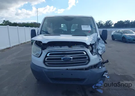 2017 Ford Transit-250 z USA, uszkodzony, nr VIN 1FTYR1ZM1HKA78193